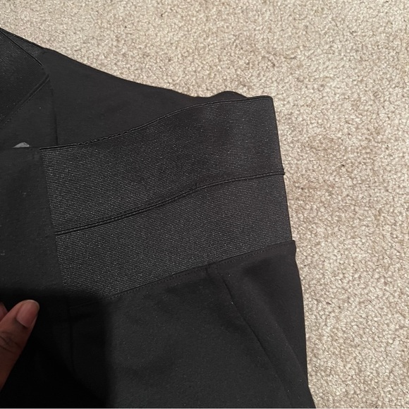 Black, Suzy Shier, Large - Picture 3 of 4